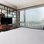 מלון The Marmara Pera 4*