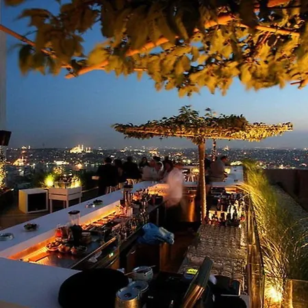 Отель The Marmara Pera 4*